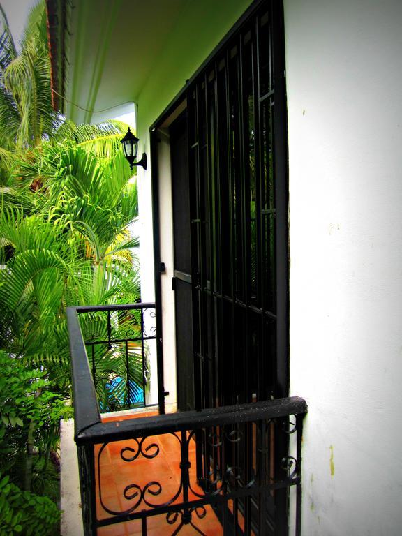 B&B Villa Hibiscus Πλάγια Ντελ Κάρμεν Εξωτερικό φωτογραφία
